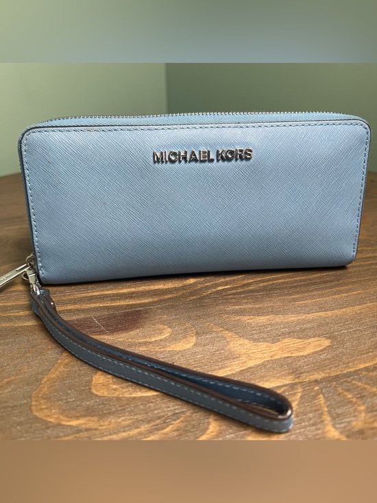 Michael Kors Handbags - Michael Kors Jet Set Travel Large Continental Zip-Around Leather Wallet Blue